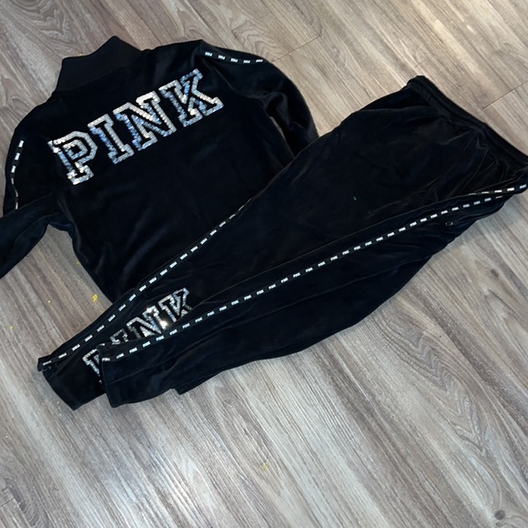 Pink bling track suit - Picture 5 of 7